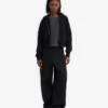 Bio-Crop-Kapuzenjacke mit Reißverschluss – Tiefschwarz