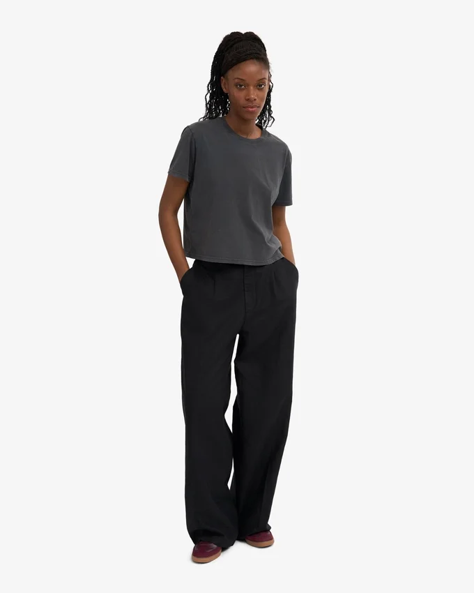 Bio-T-Shirt im Boxy-Crop-Schnitt – Faded Black