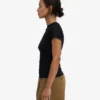 Bio-T-Shirt mit Rippmuster – Tiefschwarz