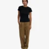Bio-T-Shirt mit Rippmuster – Tiefschwarz