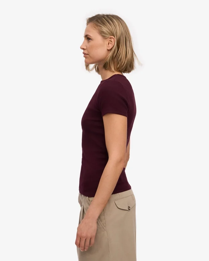 Bio-T-Shirt mit Rippstrick – Oxblood-Rot