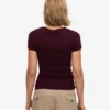 Bio-T-Shirt mit Rippstrick – Oxblood-Rot
