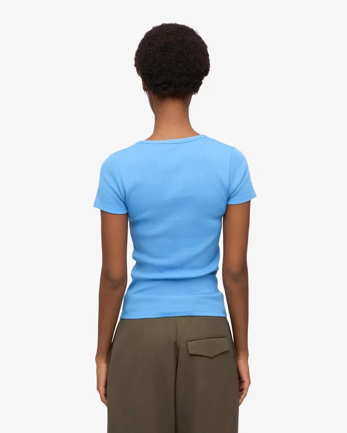 Bio-T-Shirt mit Rippstrick – Pazifikblau