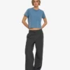 Boxy Crop-T-Shirt aus Bio-Baumwolle – Faded Indigo