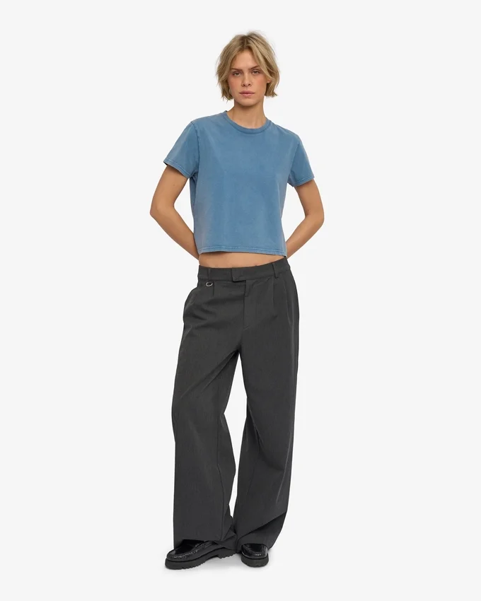 Boxy Crop-T-Shirt aus Bio-Baumwolle – Faded Indigo