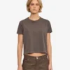 Boxy Crop-T-Shirt aus Bio-Baumwolle – Faded Mud