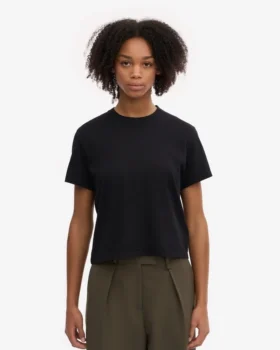 Boxy Crop-T-Shirt aus Bio-Baumwolle – Tiefschwarz