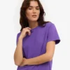 Boxy Crop-T-Shirt aus Bio-Baumwolle – Ultraviolett