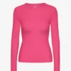 Damen-Bio-T-Shirt mit geripptem Kragen und langen Ärmeln – Bubblegum-Pink