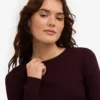 Damen-T-Shirt aus Bio-Baumwolle mit Rippbündchen und langen Ärmeln – Oxblood-Rot
