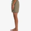 Klassische Badeshorts – Staubiges Oliv