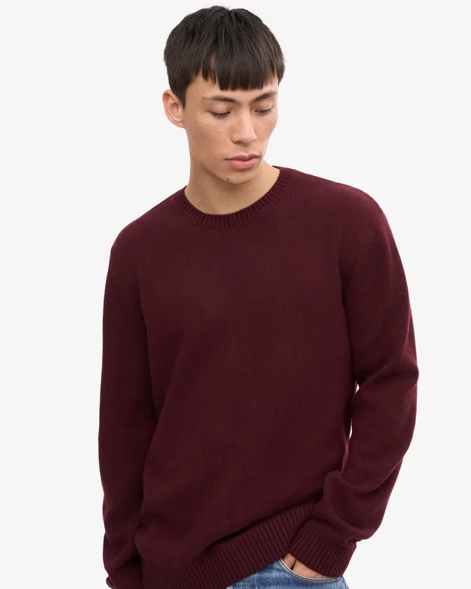 Klassischer Rundhalspullover aus Merinowolle – Oxblood-Rot