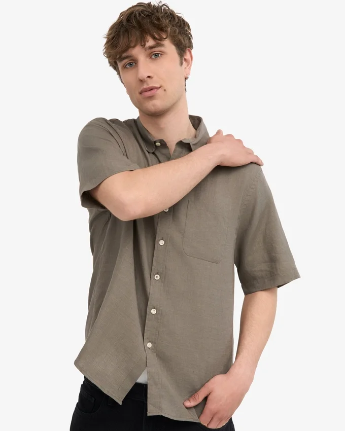 Leinen-Hemd mit kurzen Ärmeln – Dusty Olive