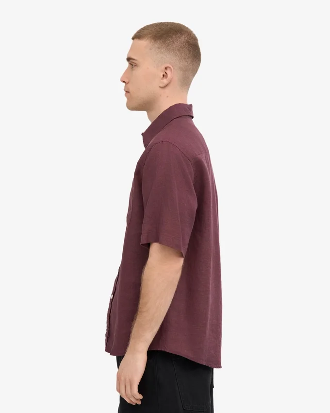 Leinenhemd mit kurzen Ärmeln – Oxblood-Rot