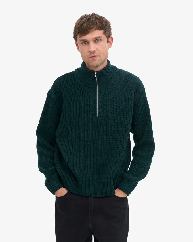 Merinowolle-Pullover mit Troyer – Oxblood-Rot