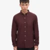 Organic Button Down-Hemd mit Knopfleiste – Oxblood-Rot