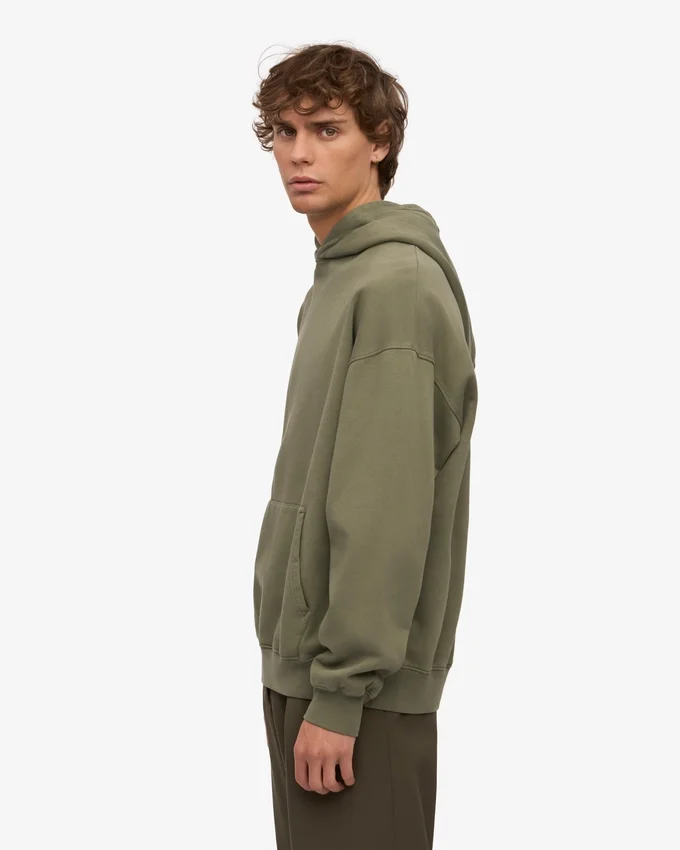 Oversize-Kapuzenpullover aus Bio-Baumwolle – staubiges Oliv