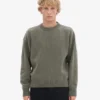 Oversized-Pullover aus Merinowolle – Staubiges Olivgrün