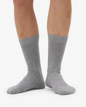 Socken aus Merinowollmischung – Meliertes Grau