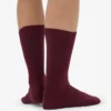 Socken aus Merinowollmischung – Oxblood-Rot