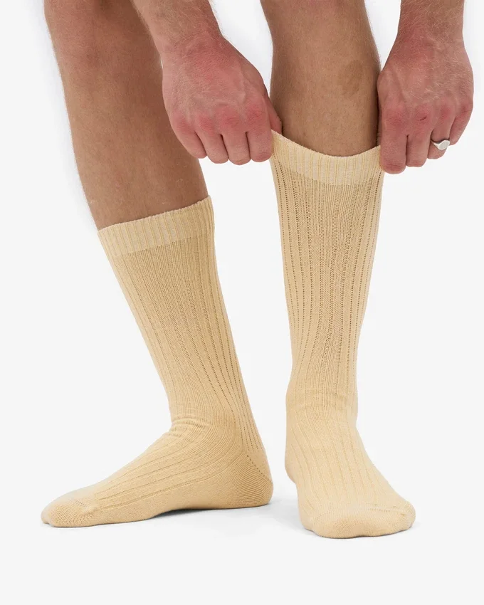 Socken aus Merinowollmischung – Soft Yellow